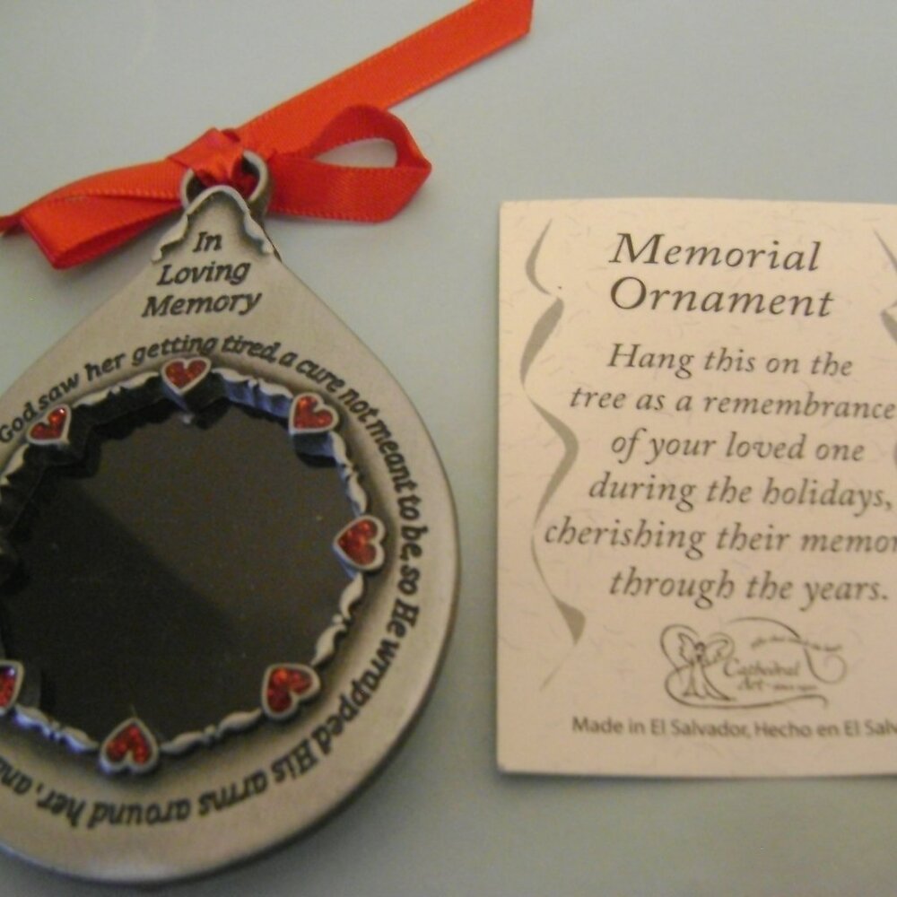 MEMORIAL ORNAMENTS